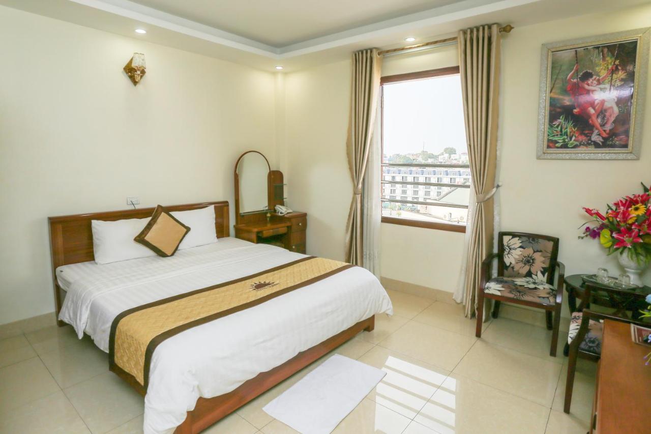Hotel Sunny Hg Халонг Екстер'єр фото